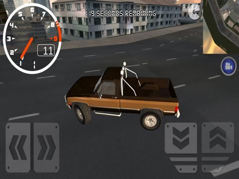 Pickup Truck City Driving Sim game screenshot