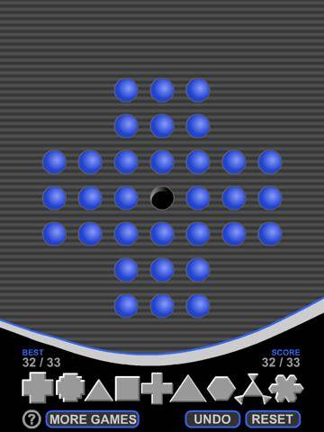 Peg Solitaire by CleverMedia game screenshot